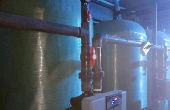 高纯水设备的工作原理